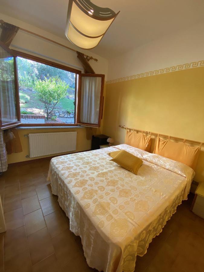 Appartamenti La Pineta Marina dʼMarina dʼAndora Exterior foto